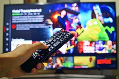 ファブル金ローのカットシーンはどこ?映画とテレビ放送の違いは?